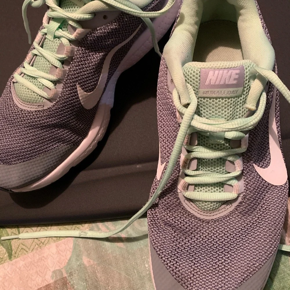 Nike Run All‎ Day Trainer Sneakers
